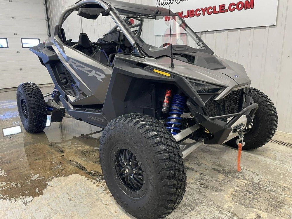 2024 Polaris Rzr Pro R Ultimate alt
