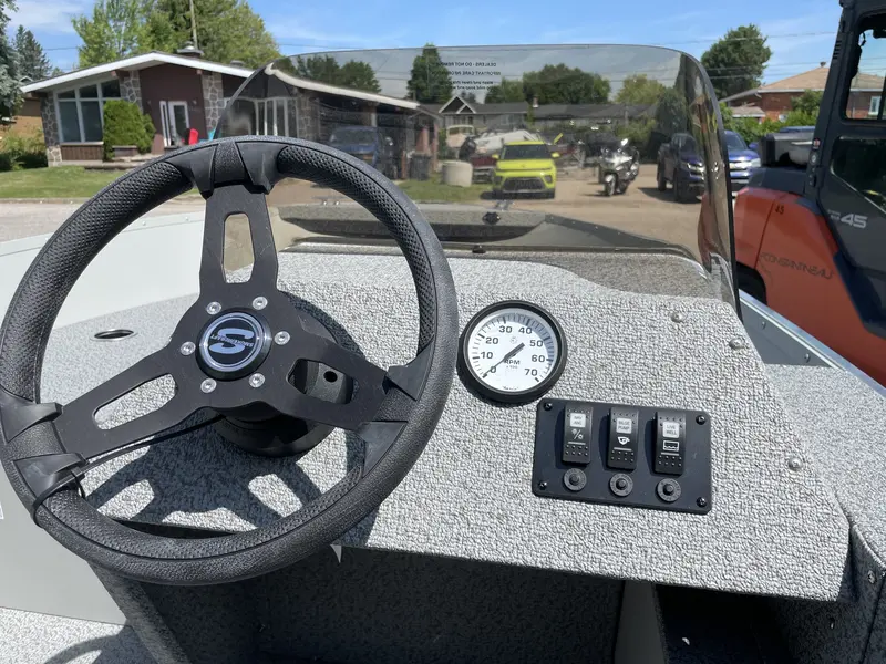 Smokercraft Angler 16 SC 2023