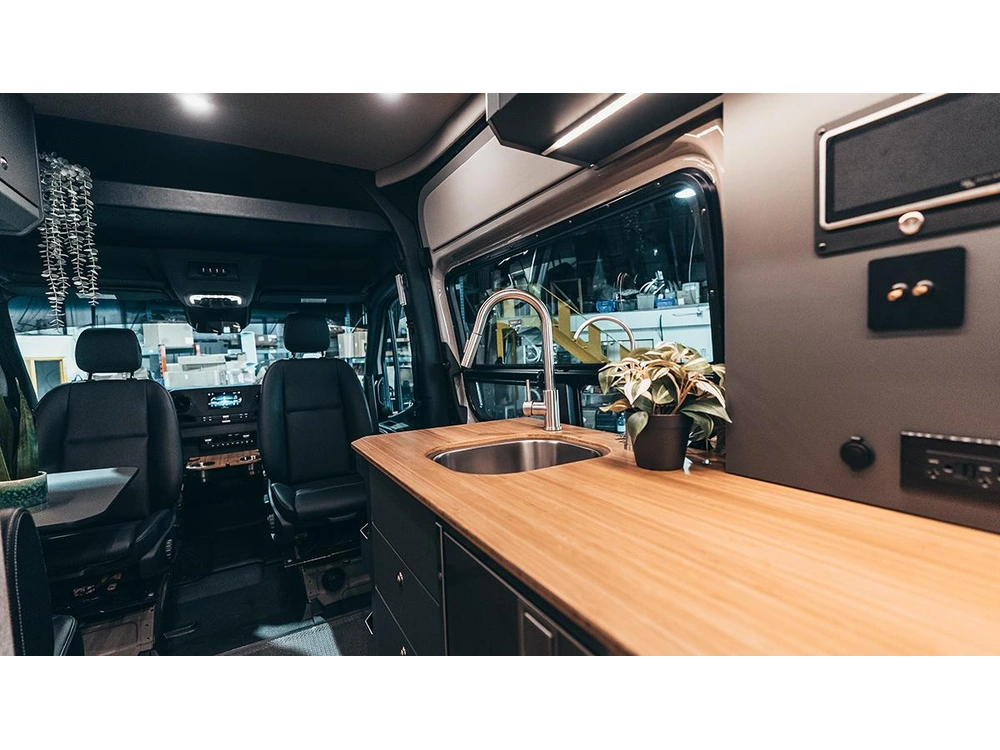 Uwagen Série 4 Classic 2026 alt