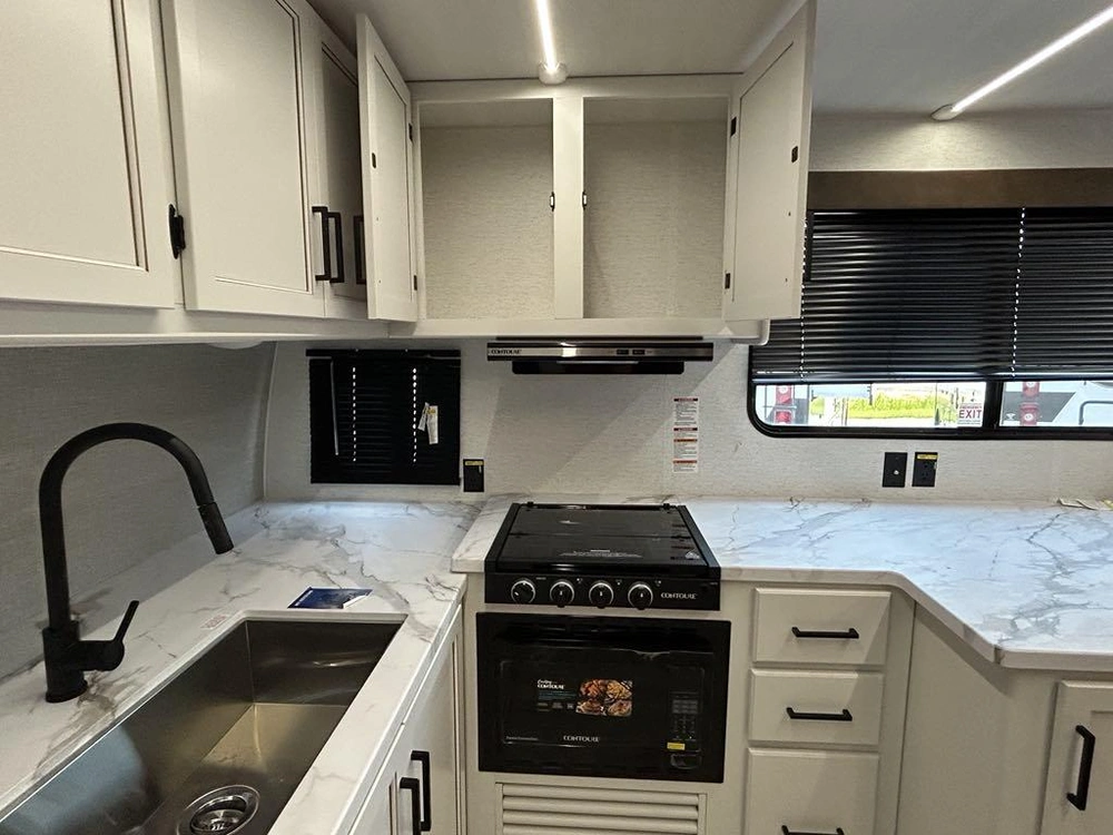 Keystone Rv Springdale 241fk 2025 alt