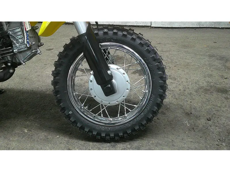2025 Suzuki DRZ50 thumbnail 3