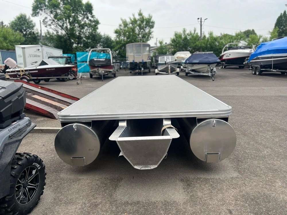 2025 Armada Plate-forme 8 X 23 Boite-m alt