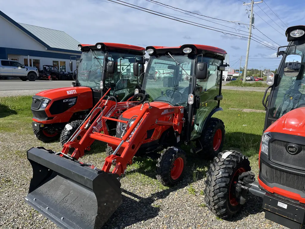 2025 Kioti CX2510 HCB 