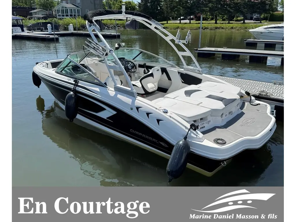 2018 Chaparral H20 DELUXE