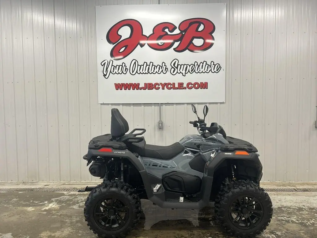 2025 CFMOTO CForce 800 Touring