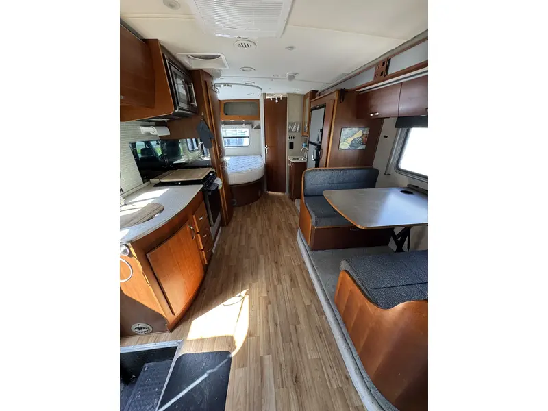 2009 Fleetwood ICON 24D thumbnail 15