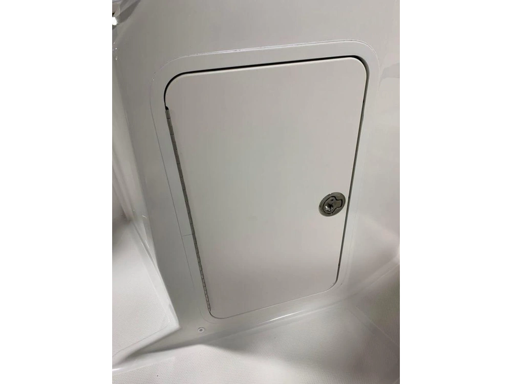 2023 Bayliner Element 21 alt