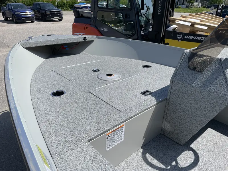 Smokercraft Angler 16 SC 2023