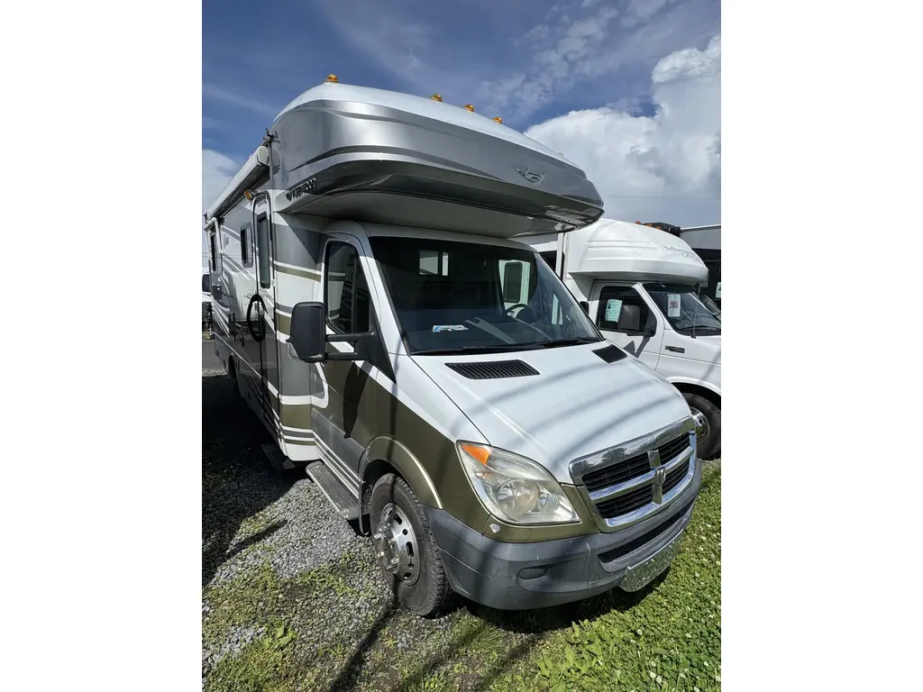 FLEETWOOD ICON 24D