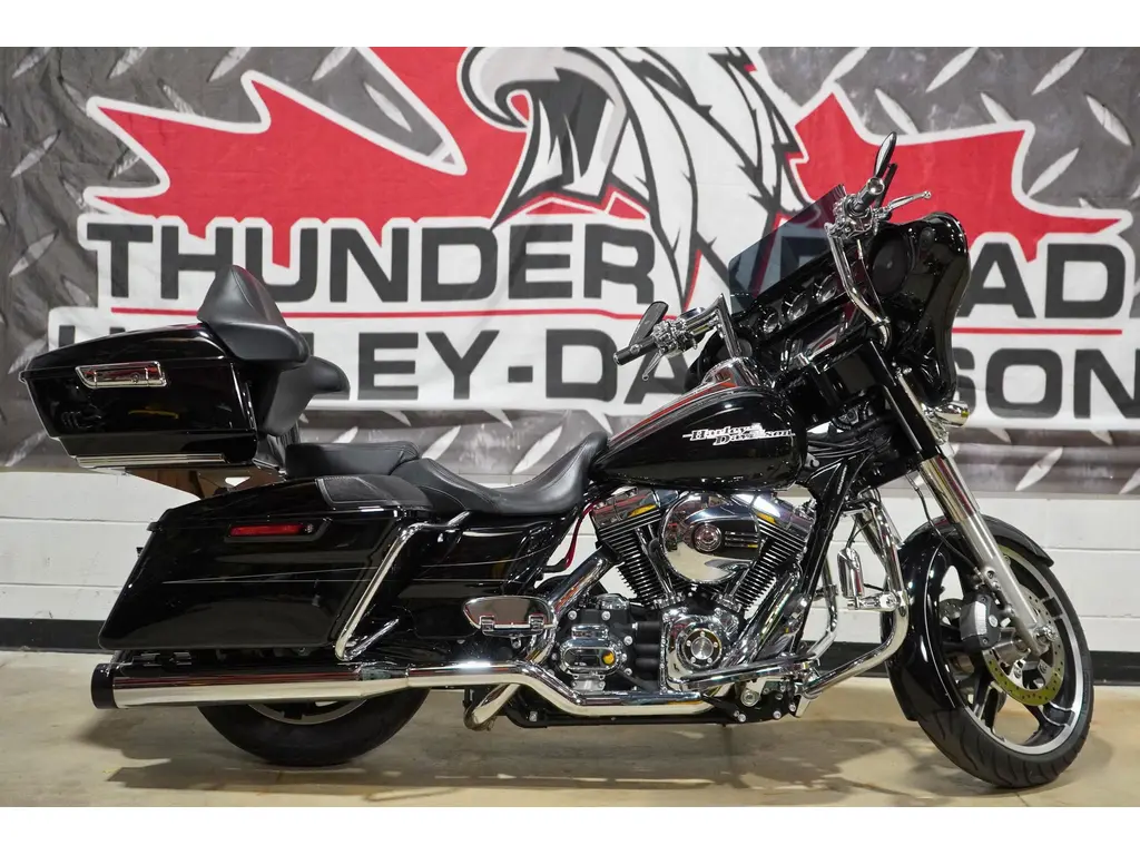 2015 Harley-Davidson FLHRXS STREET GLIDE SPECIAL
