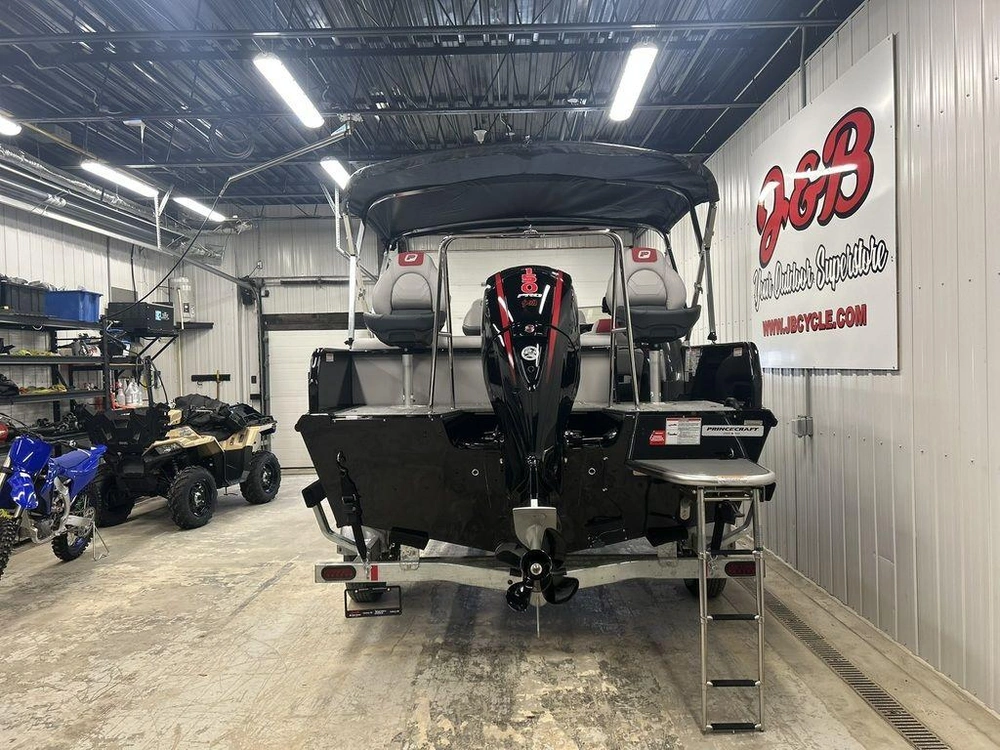 2025 Princecraft Ventura 194 alt