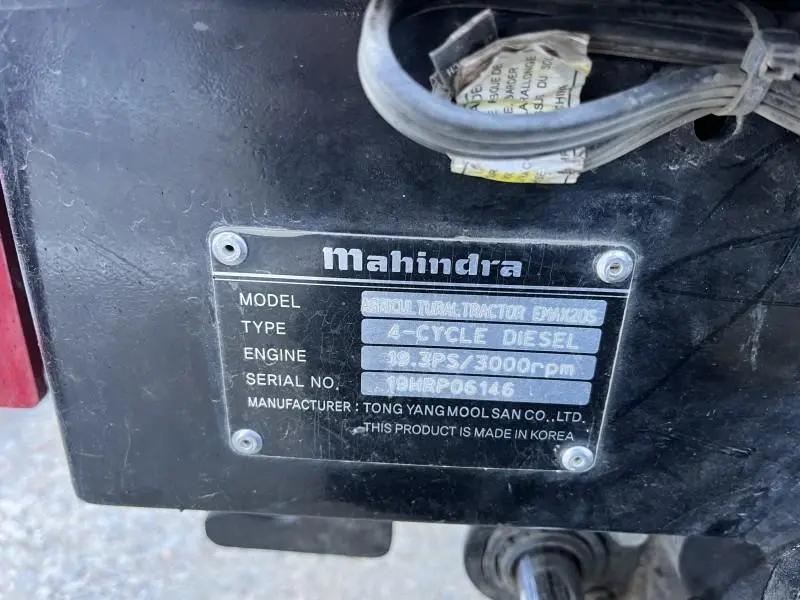 2021 Mahindra Emax20S ROPS