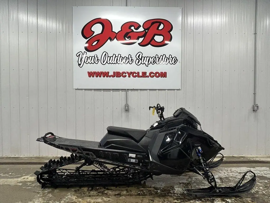 2023 Polaris Patriot Boost PRO RMK Slash 155