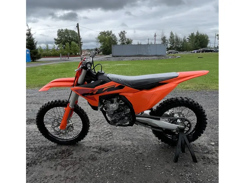 2025 KTM 250 SX-F thumbnail 5