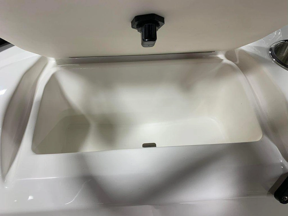 2023 Bayliner Element 21 alt
