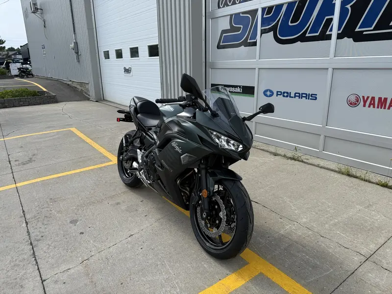 2025 Kawasaki NINJA 650 ABS