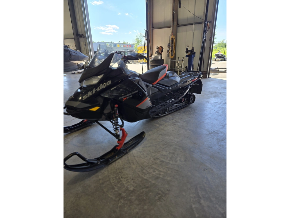 Ski-doo Renegade X-rs 850 E-tec 2020 alt