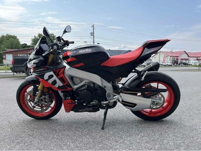 2022 Aprilia Tuono V4 alt
