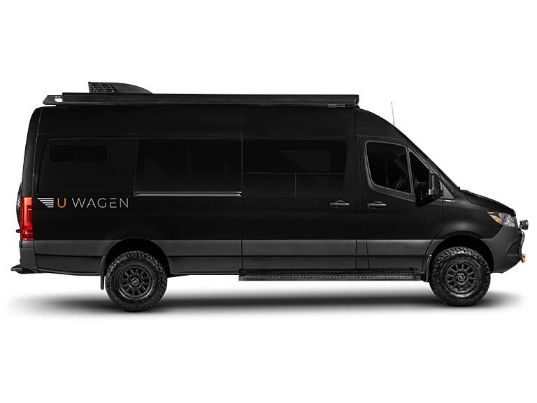 Uwagen Série 7 Summit 2026 alt