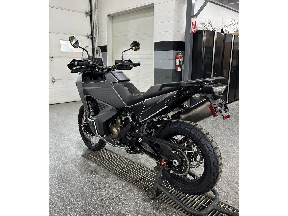 Husqvarna Norden 901 2025 alt