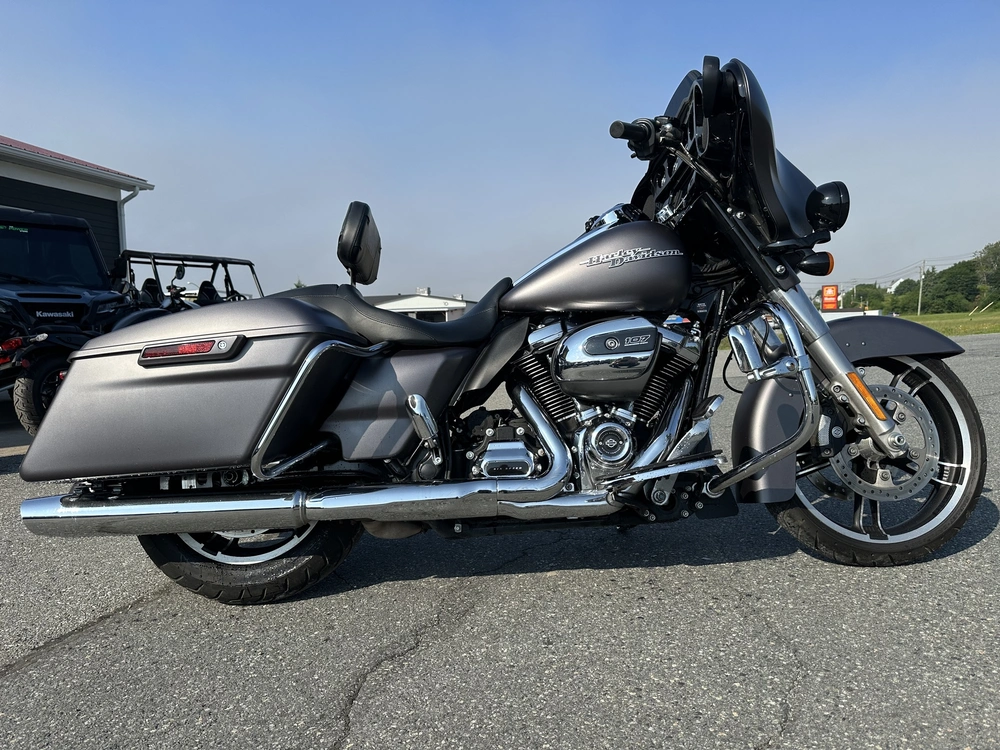 2017 Other Harley-davidson Street Glide 107 alt