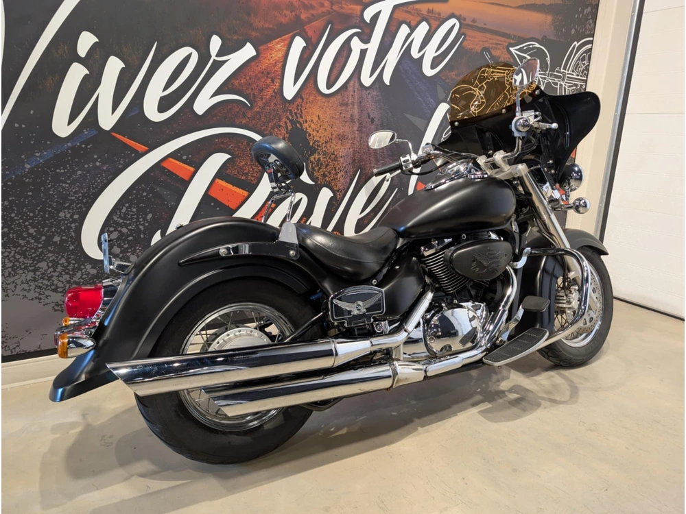 Suzuki Boulevard C50 2006 alt