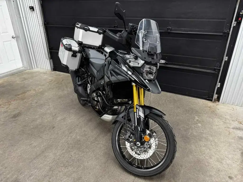 Suzuki V-STROM 1050 2024