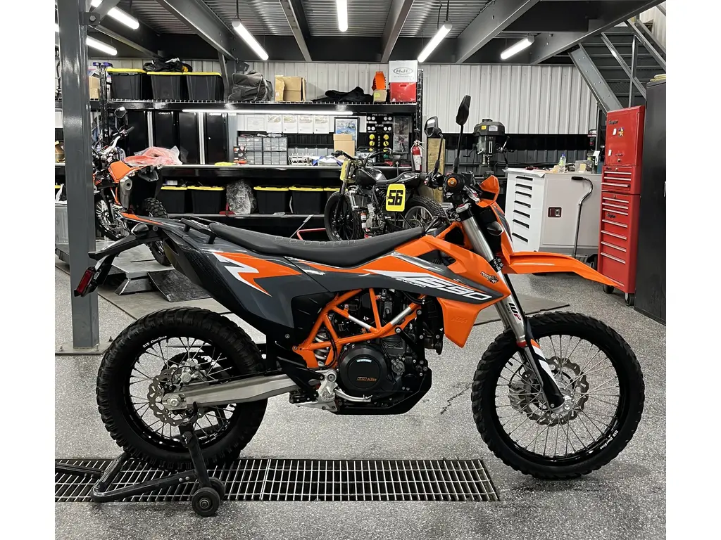 2021 KTM 690 ENDURO R