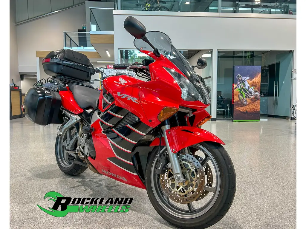 2005 Honda VFR 800