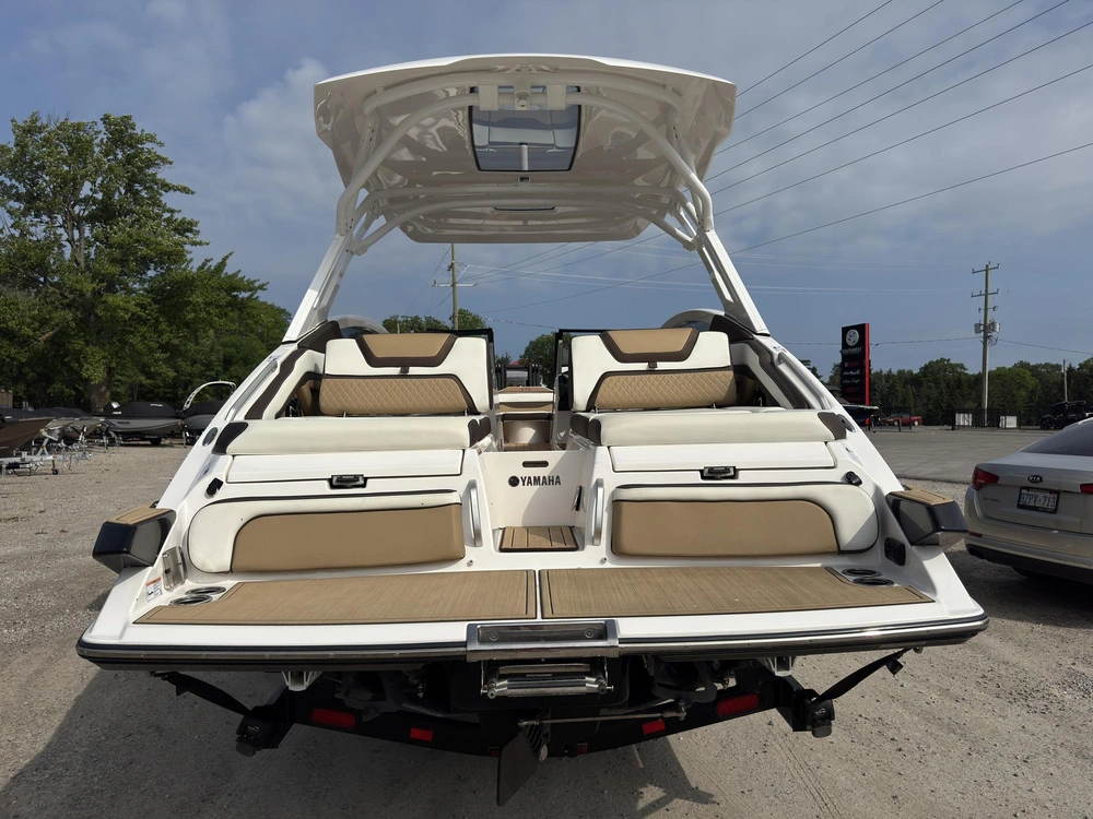 2022 Yamaha 275sd No Luxury Tax* alt