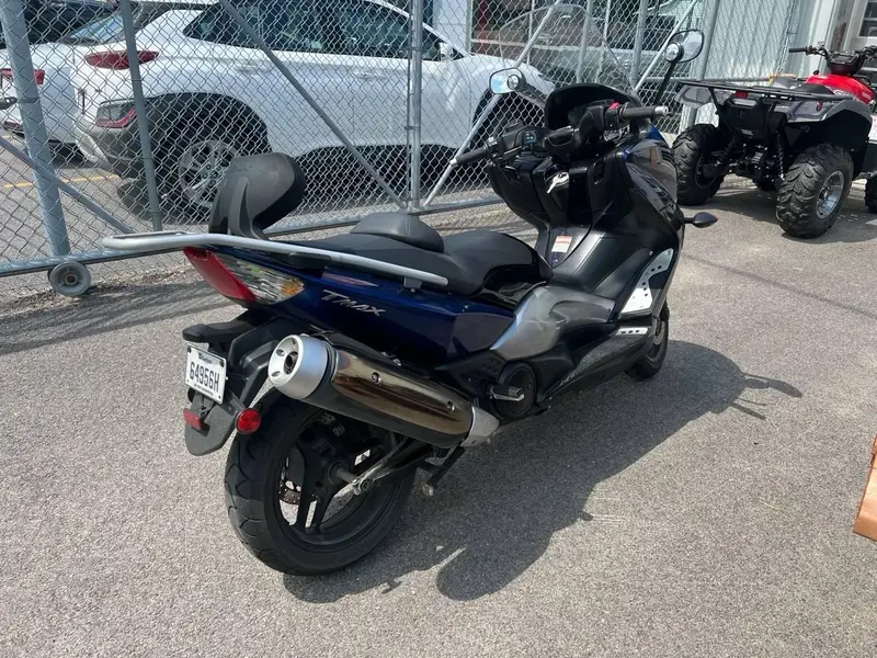 2009 Yamaha TMAX XP 500 thumbnail 3