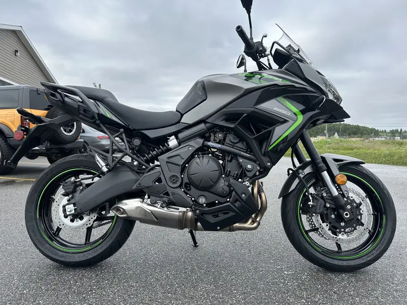 2025 Kawasaki Versys 650 LT