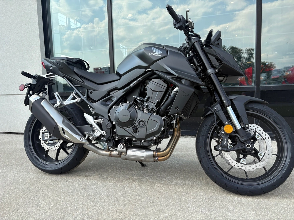 2025 Honda Cb750 345 Km alt