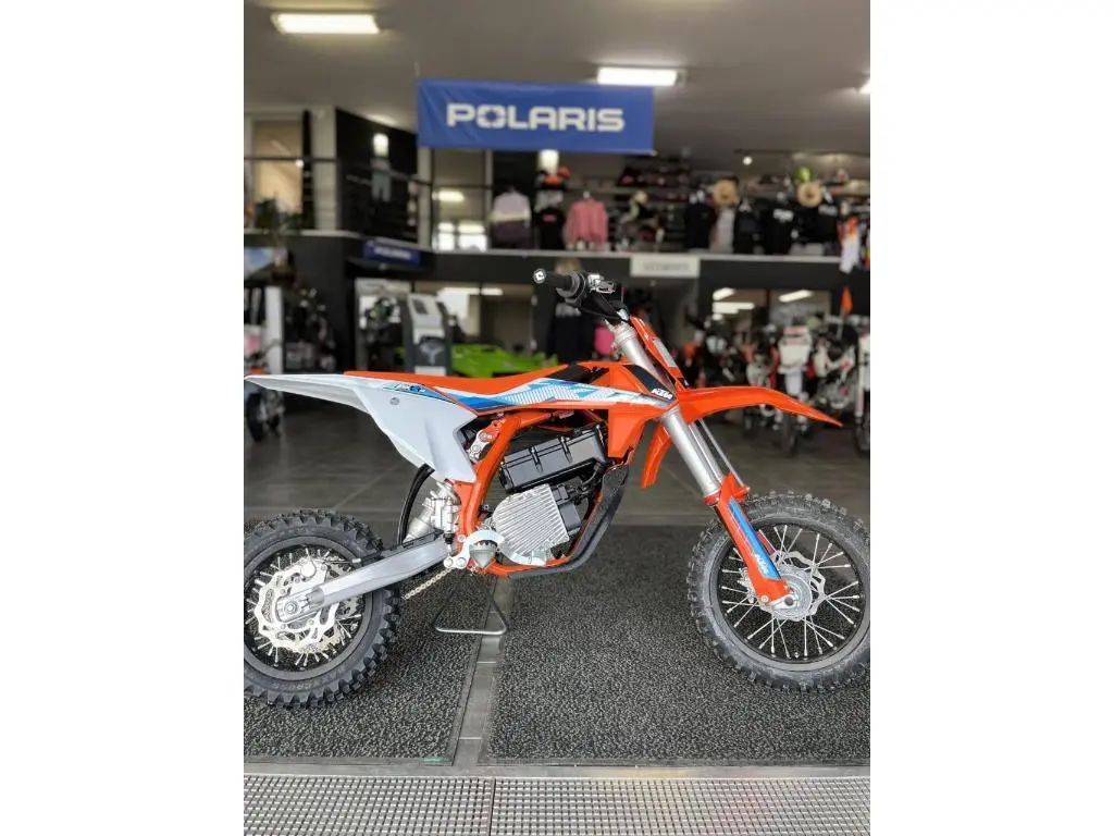 KTM SX-E 5 2023