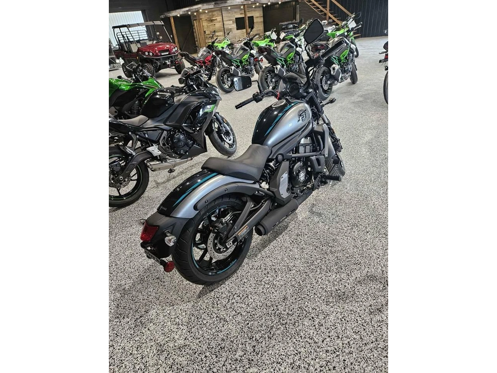 Kawasaki Vulcan S Cafe 2025 alt