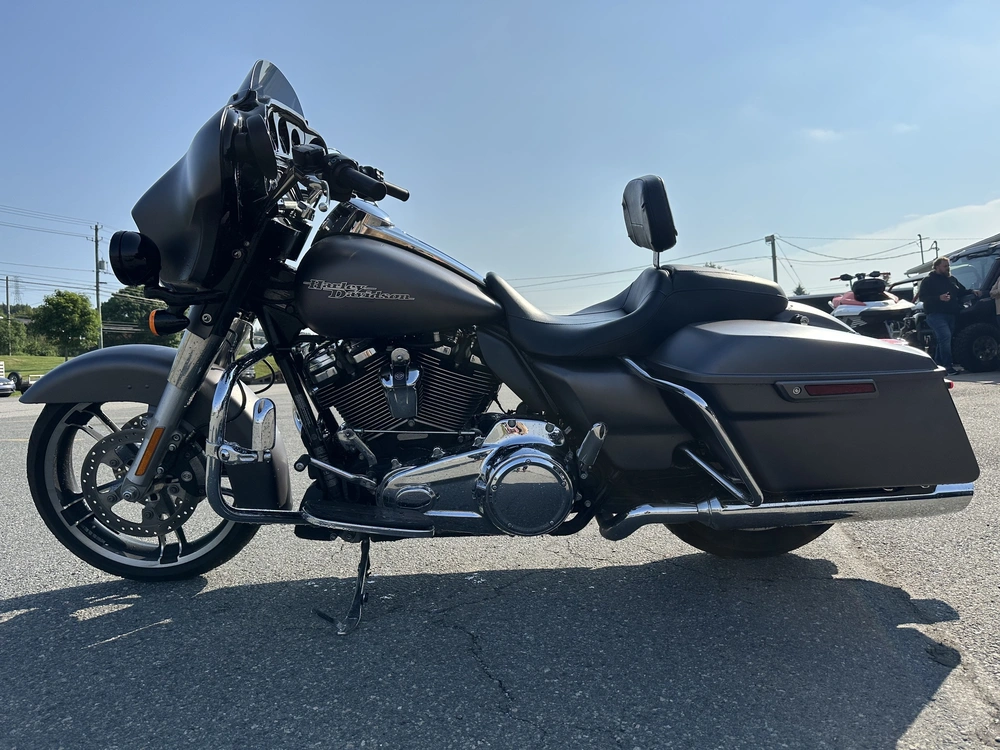2017 Other Harley-davidson Street Glide 107 alt