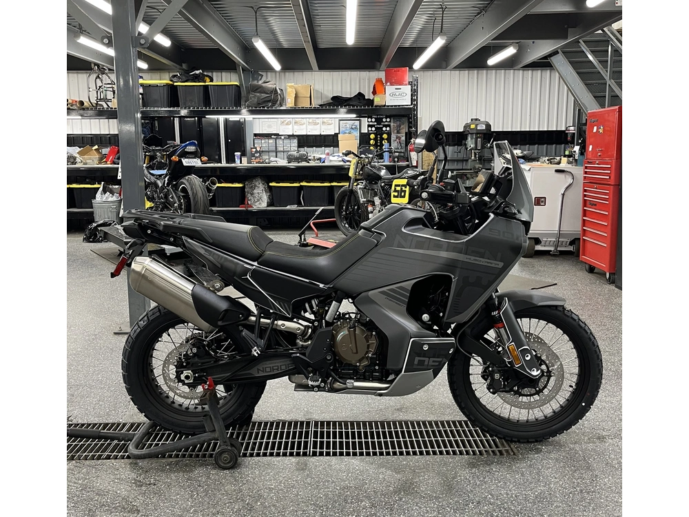 2025 Husqvarna Norden 901 alt