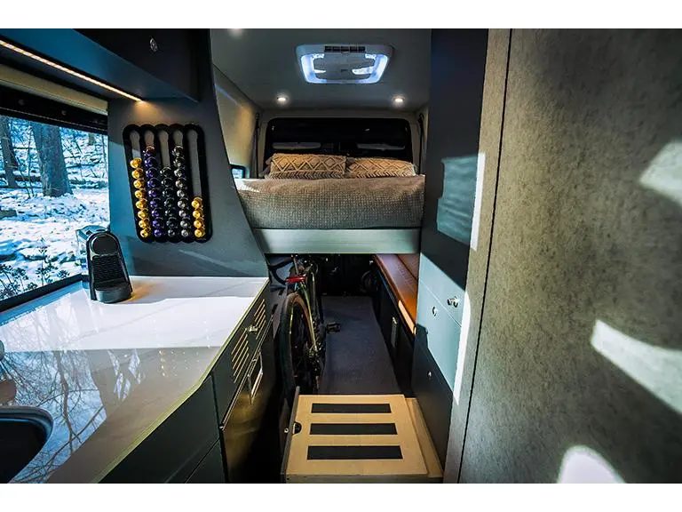 2026 Uwagen Série 7 Overland