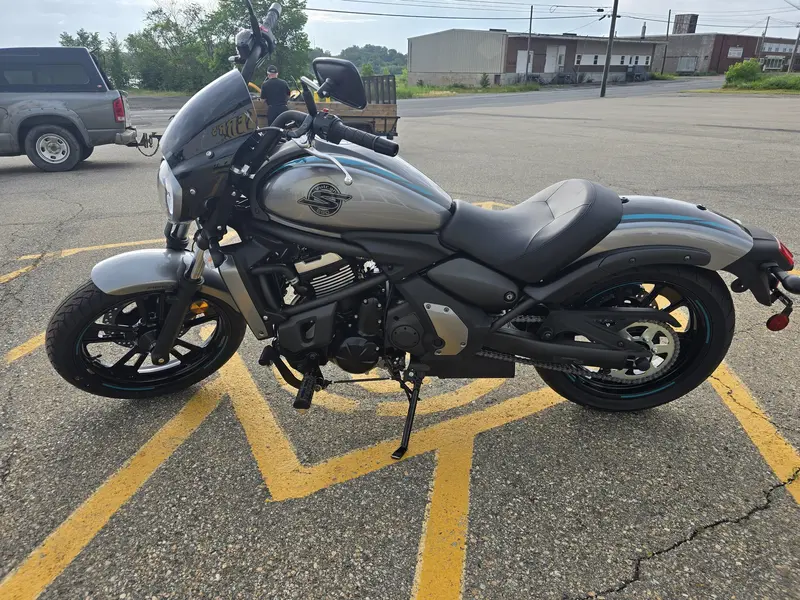 2025 Kawasaki EN650ESFNN VULCAN S Cafe