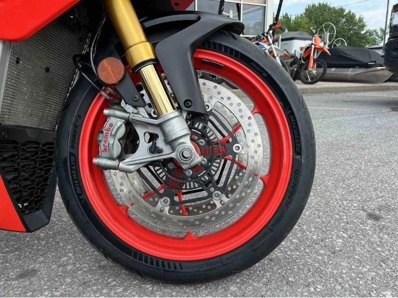2022 Aprilia Tuono V4 alt