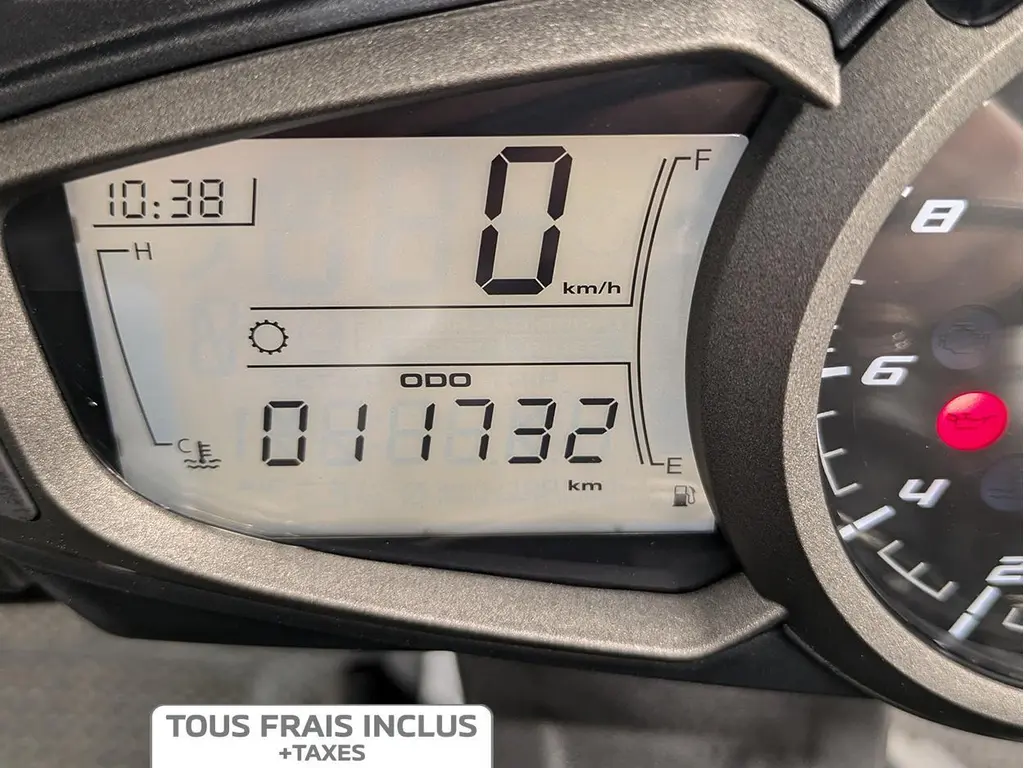 2022 Triumph STREET TRIPLE 765 R