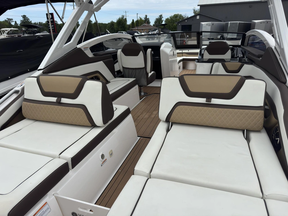 2022 Yamaha 275sd No Luxury Tax* alt