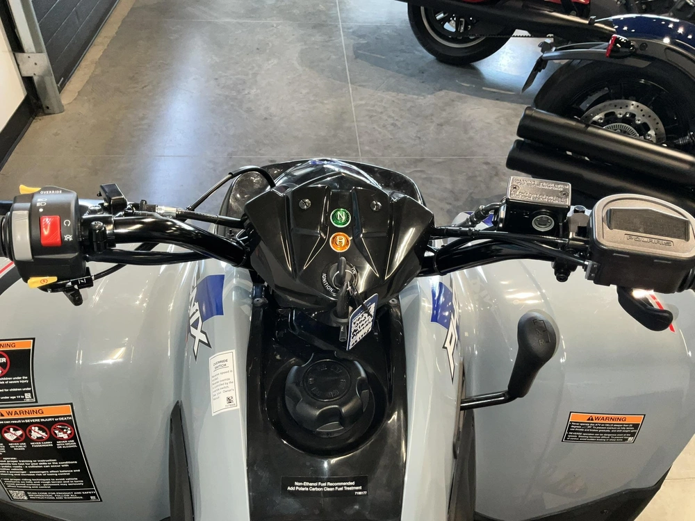 Polaris Phoenix 200 2025 alt