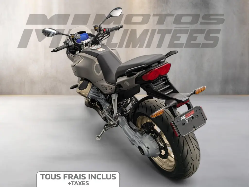 2023 Moto Guzzi V100 AVIAZONE NAVALE