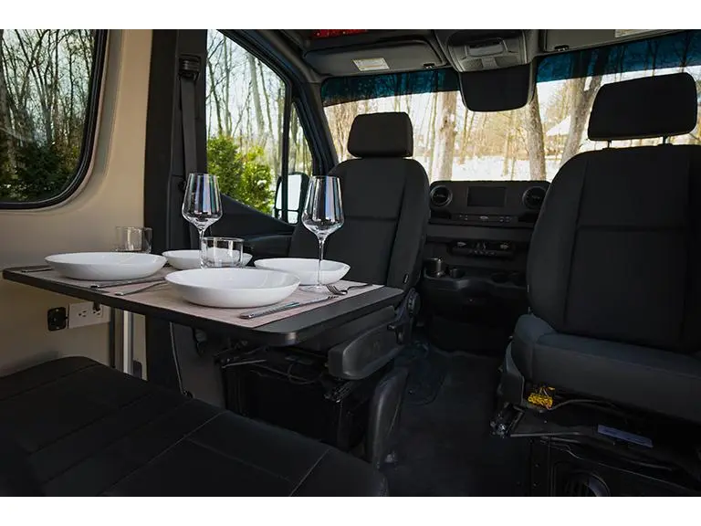 2026 Uwagen Série 7 Overland