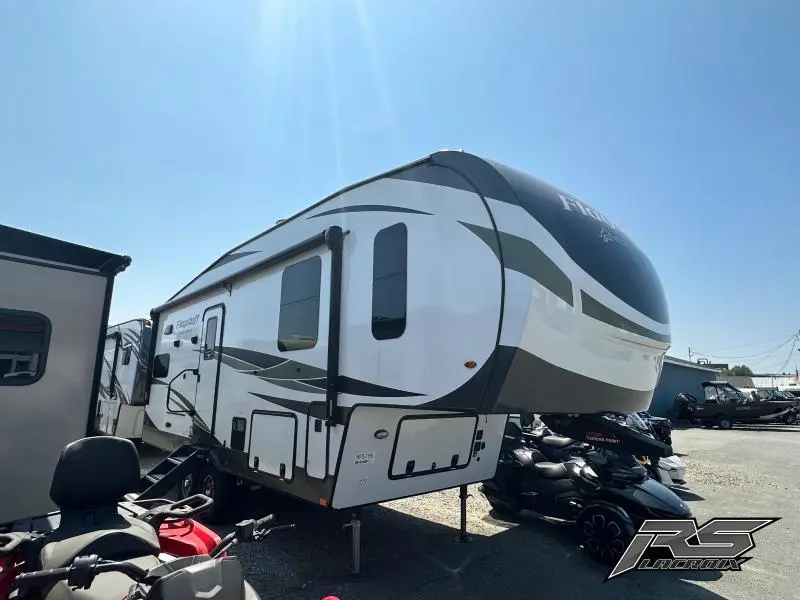 Forest River FIFTHWHEEL CLASSIC FLF524BBS  2023