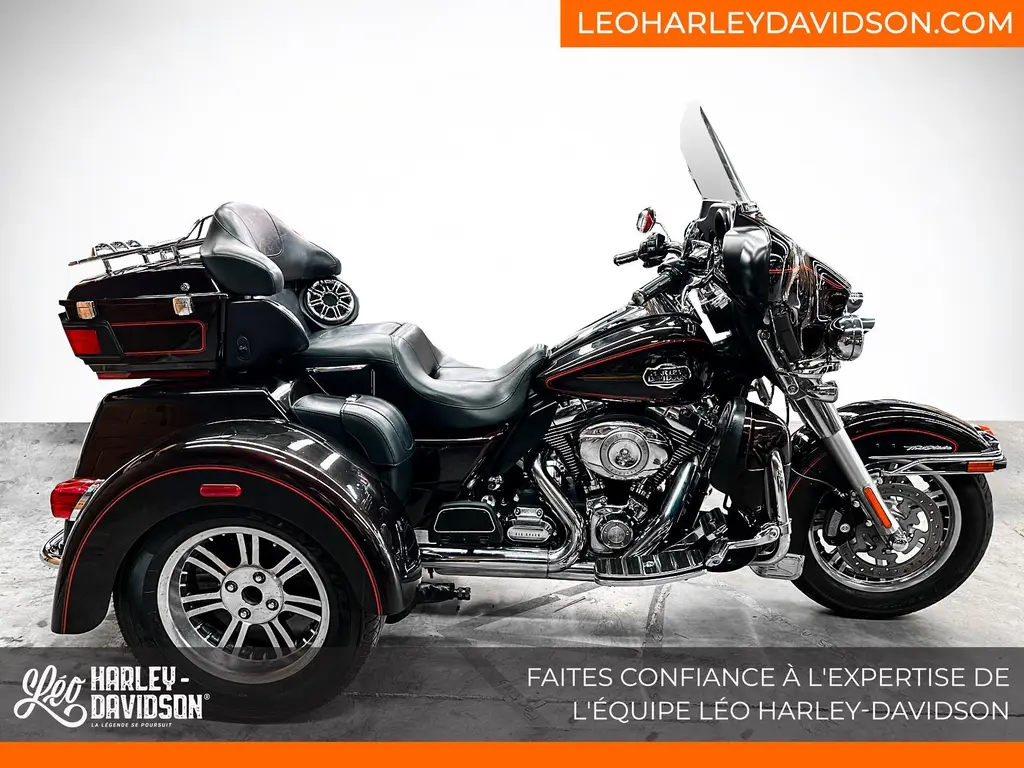 Harley-Davidson FLHTCUTG 2011 - Tri Glide Ultra