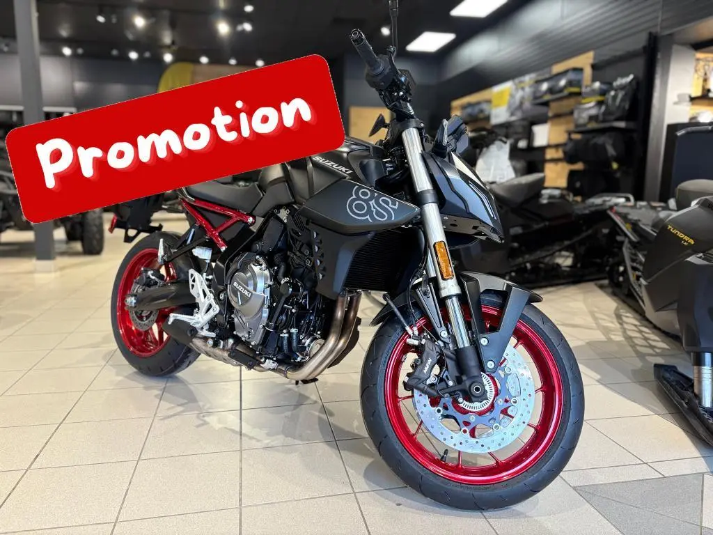 Suzuki GSX-8S 2025