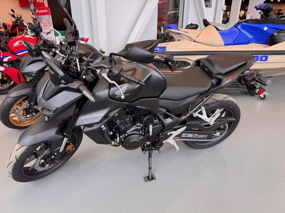 Honda Cb750as 2025 alt