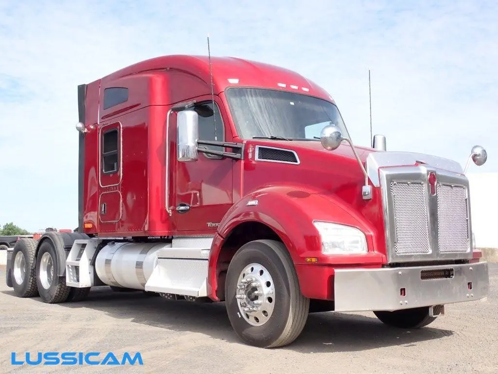 2021 Kenworth T880